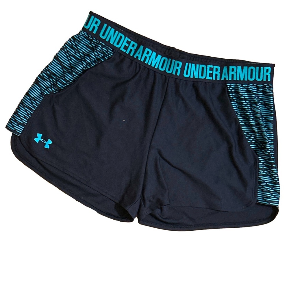 Under Armour Women's Blue Athletic Shorts size M